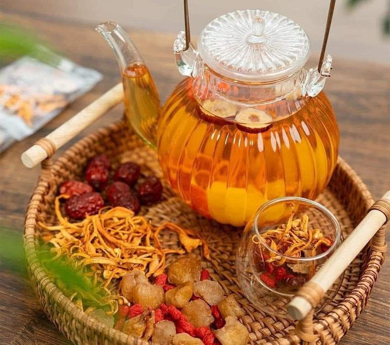 Cách chọn mua chân gà tươi ngon