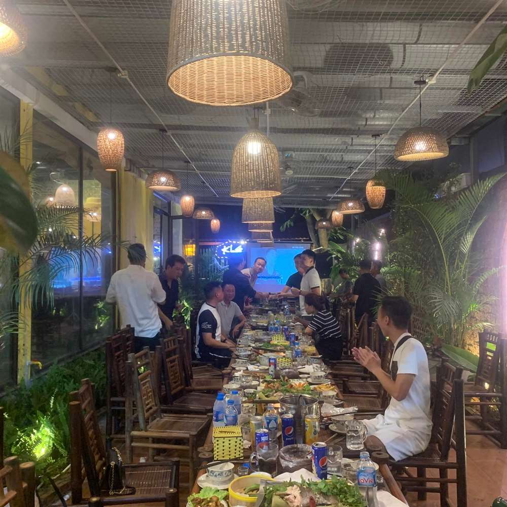 nhà hàng tổ chức sinh nhật tại Hà Nội
