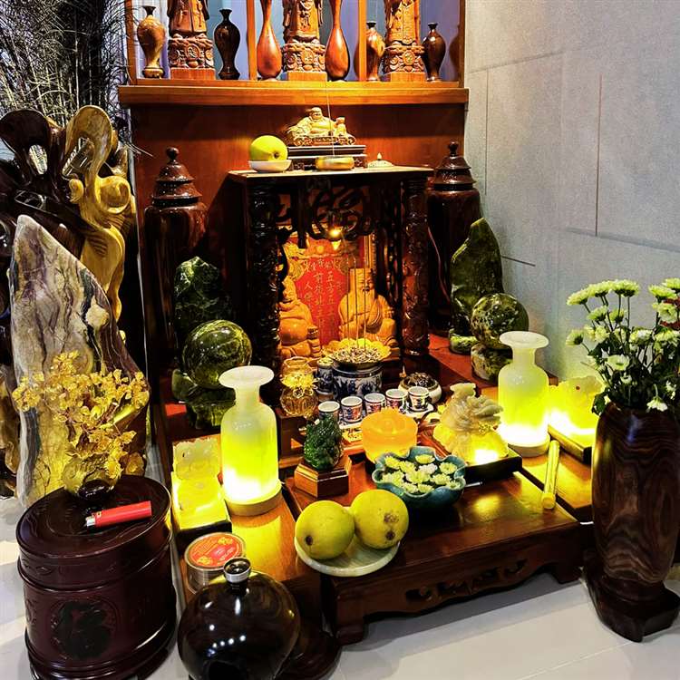 Cách bố trí bàn thờ ông địa